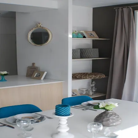 Holiday home Modern Holiday Home, Alkmaar At 15km West-Graftdijk