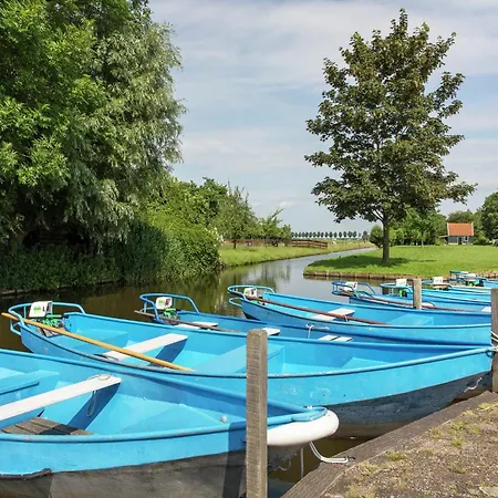 Modern Holiday Home, Alkmaar At 15km